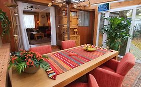 Knus Chalet Midden In De Natuur En De Rust.